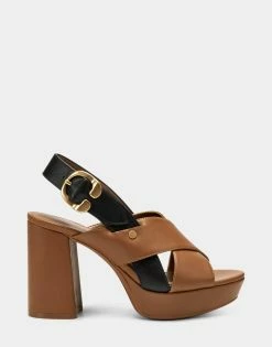 Brand new 🧨 Aerosoles Aware 👩 Women's 🩴 Sandal In Camel Camel Combo 🔔